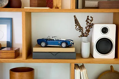 LEGO Icons Shelby Cobra (10357)