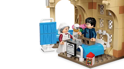 LEGO Harry Potter TM Hospital Wing